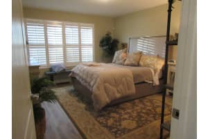 851 Nieman Dr, Palm Beach Gardens, FL 33410, Sold 01/05/22