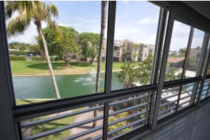 300 Waterway Dr S, Lantana, FL 33462, Sold 01/27/22