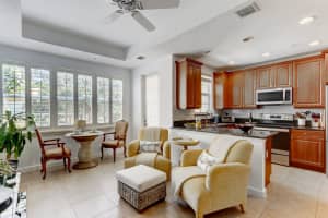 2568 Gardens Pkwy, Palm Beach Gardens, FL 33410, Sold 12/27/21