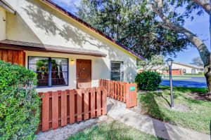 8019 SE Villa Cir, Hobe Sound, FL 33455, Sold 12/23/21