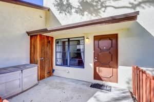 8019 SE Villa Cir, Hobe Sound, FL 33455, Sold 12/23/21