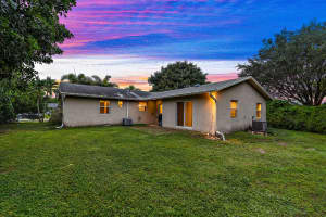 1001 Mohican Blvd, Jupiter, FL 33458, Sold 12/29/21