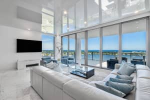 2 Water Club Way, North Palm Beach, FL 33408, Sold 03/11/22