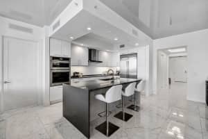 2 Water Club Way, North Palm Beach, FL 33408, Sold 03/11/22