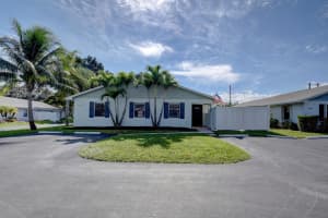 4378 Walden Cir, Lake Worth, FL 33463, Sold 12/28/21