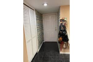 102 Palm Beach Trace Dr, Royal Palm Beach, FL 33411, Sold 04/06/22