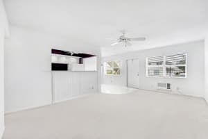 2560 S Federal Hwy, Boynton Beach, FL 33435, Sold 03/01/22