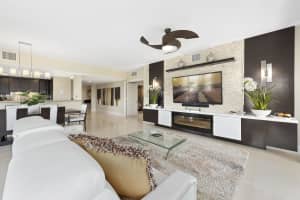 200 E Palmetto Park Rd, Boca Raton, FL 33432, Sold 01/03/22