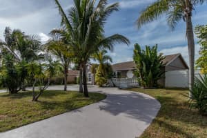 6915 Westview Dr, Lake Worth, FL 33462, Sold 01/21/22