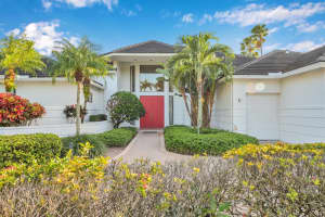 4808 Bocaire Blvd, Boca Raton, FL 33487, Sold 02/17/22