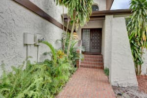 6458 Pond Apple Rd, Boca Raton, FL 33433, Sold 01/19/22