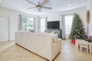 1459 W Bexley Park Dr, Delray Beach, FL 33445, Sold 12/29/21