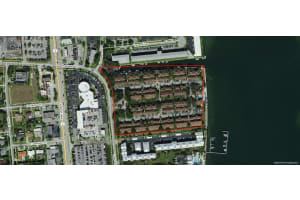 1035 Lake Shore Dr, Lake Park, FL 33403, Sold 03/01/22