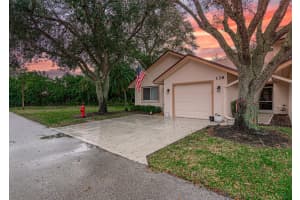 138 Paradise Crescent, Royal Palm Beach, FL 33411, Sold 01/06/22