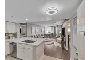 520 SE 5th Ave, Fort Lauderdale, FL 33301, Sold 02/15/22