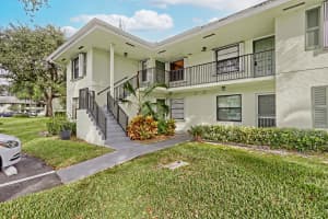 701 Sabal Ridge Cir, Palm Beach Gardens, FL 33418, Sold 01/07/22
