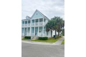 3326 Monterey Square Ln, Fort Pierce, FL 34982, Sold 02/03/22
