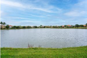 421 NW Sheffield Cir, Port St. Lucie, FL 34983, Sold 02/11/22