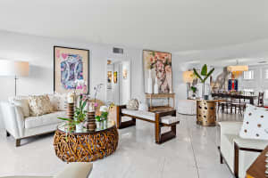 2760 S Ocean Blvd, Palm Beach, FL 33480, Sold 02/18/22