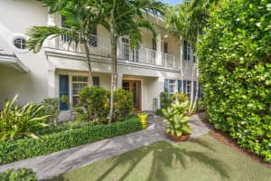2570 Estates Dr, North Palm Beach, FL 33410, Sold 01/05/22