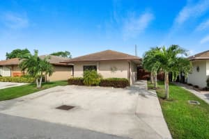 5405 Garden Hills Cir, West Palm Beach, FL 33415, Sold 01/10/22
