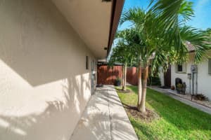 5405 Garden Hills Cir, West Palm Beach, FL 33415, Sold 01/10/22