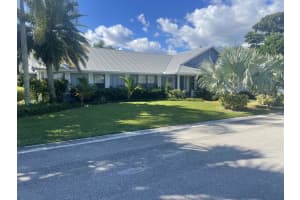 9020 SE Jupiter Narrows Pl, Hobe Sound, FL 33455, Sold 12/17/21