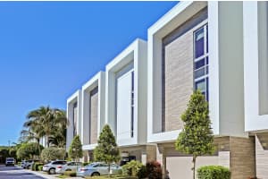 1741 NW 42nd Dr, Boca Raton, FL 33431, Sold 01/18/22