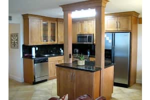 227 Castlewood Dr, North Palm Beach, FL 33408, Sold 05/11/22