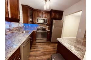 300 Waterway Dr S, Lantana, FL 33462, Sold 01/12/22