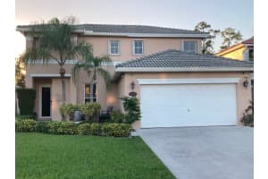 6576 Spring Meadow Dr, Greenacres, FL 33413, Sold 01/26/22