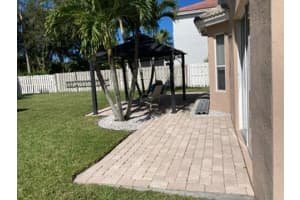 6576 Spring Meadow Dr, Greenacres, FL 33413, Sold 01/26/22