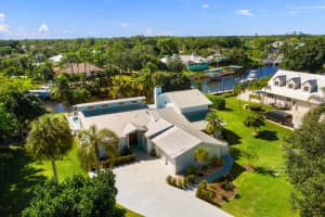 732 SW Falcon St, Palm City, FL 34990, Sold 02/08/22