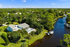 732 SW Falcon St, Palm City, FL 34990, Sold 02/08/22