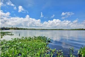 2880 Lake Osborne Dr, Lake Worth, FL 33461, Sold 05/25/22