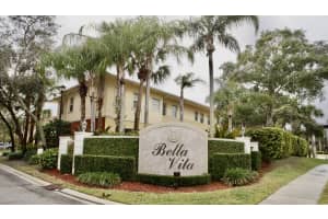 127 Bella Vita Dr, Royal Palm Beach, FL 33411, Sold 12/23/21