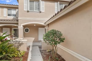 4811 Pinemore Ln, Lake Worth, FL 33463, Sold 12/30/21