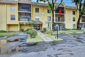 480 NW 20th St, Boca Raton, FL 33431, Sold 02/09/22