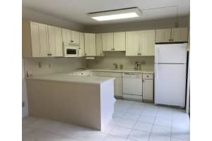 3400 Spanish Wells Dr, Delray Beach, FL 33445, Sold 02/11/22