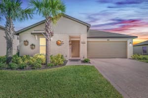 925 Bent Creek Dr, Fort Pierce, FL 34947, Sold 12/30/21