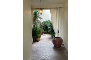 1018 Bay St, Delray Beach, FL 33483, Sold 04/11/22