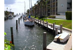 109 Paradise Harbour Blvd, North Palm Beach, FL 33408, Sold 02/04/22