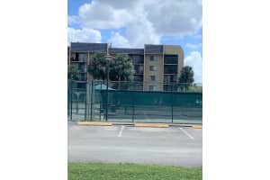 2788 Tennis Club Dr, West Palm Beach, FL 33417, Sold 12/16/21