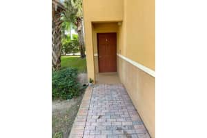 600 Scotia Dr, Hypoluxo, FL 33462, Sold 04/13/22