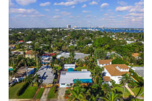 235 30th St, West Palm Beach, FL 33407, Sold 03/28/22