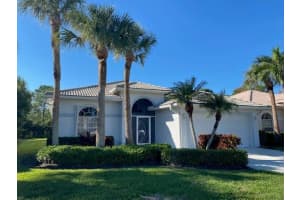 5006 SE Devenwood Way, Stuart, FL 34997, Sold 01/12/22