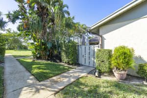 8187 Ambach Way, Hypoluxo, FL 33462, Sold 01/18/22