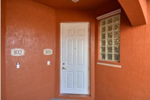 44 SE Sedona Cir, Stuart, FL 34994, Sold 01/05/22