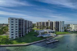 19800 Sandpointe Bay Dr, Tequesta, FL 33469, Sold 02/22/22