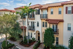 53 Via Floresta Dr, Boca Raton, FL 33487, Sold 01/07/22